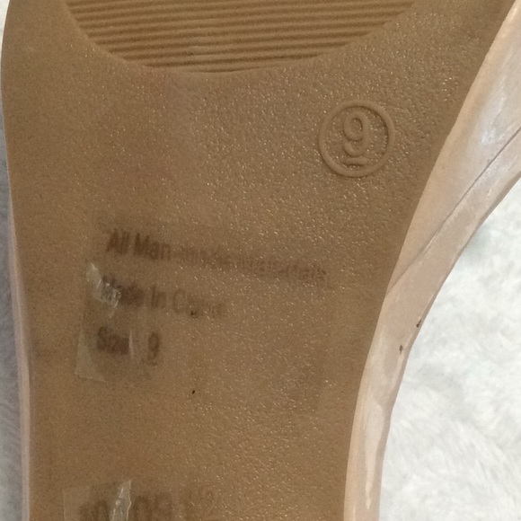 Nude heels - Picture 3 of 4